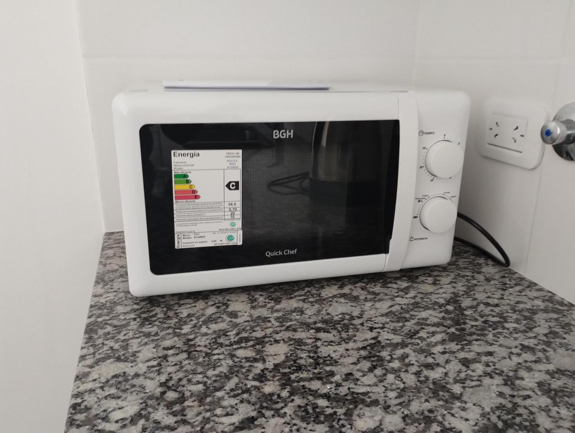 Departamento Centrico Amplio - Totalmente Equipado Pb