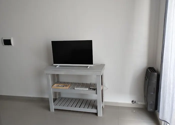 Departamento Centrico Amplio - Totalmente Equipado Pb