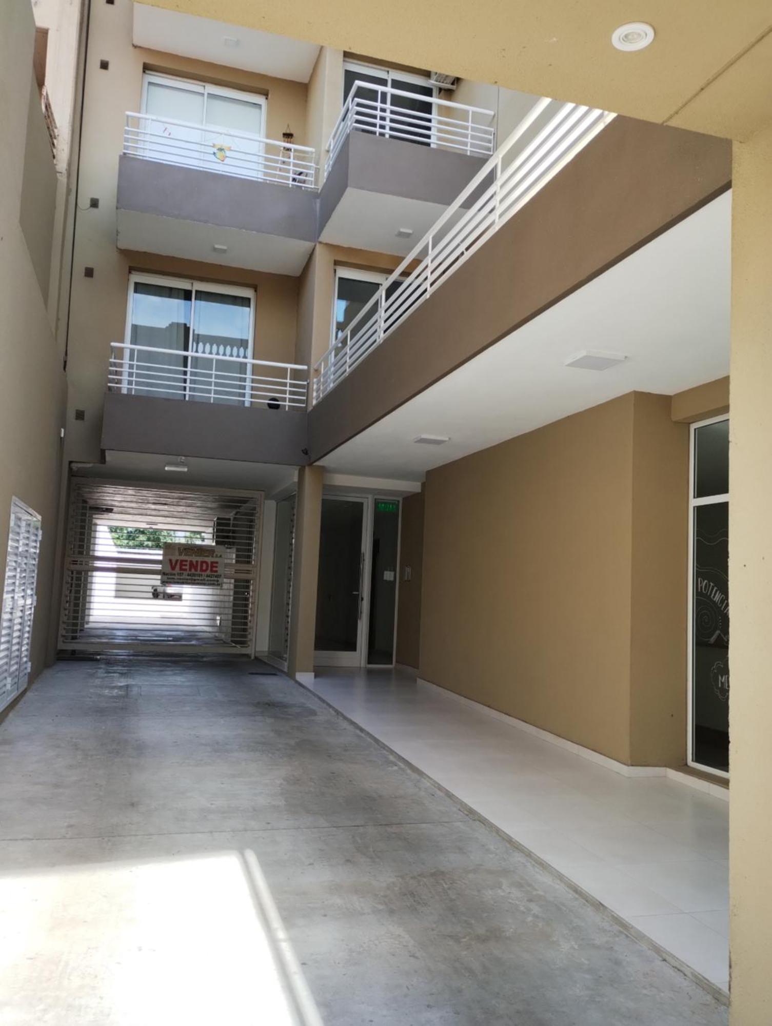 Departamento Centrico Amplio - Totalmente Equipado Pb Apartment San Nicolas de los Arroyos