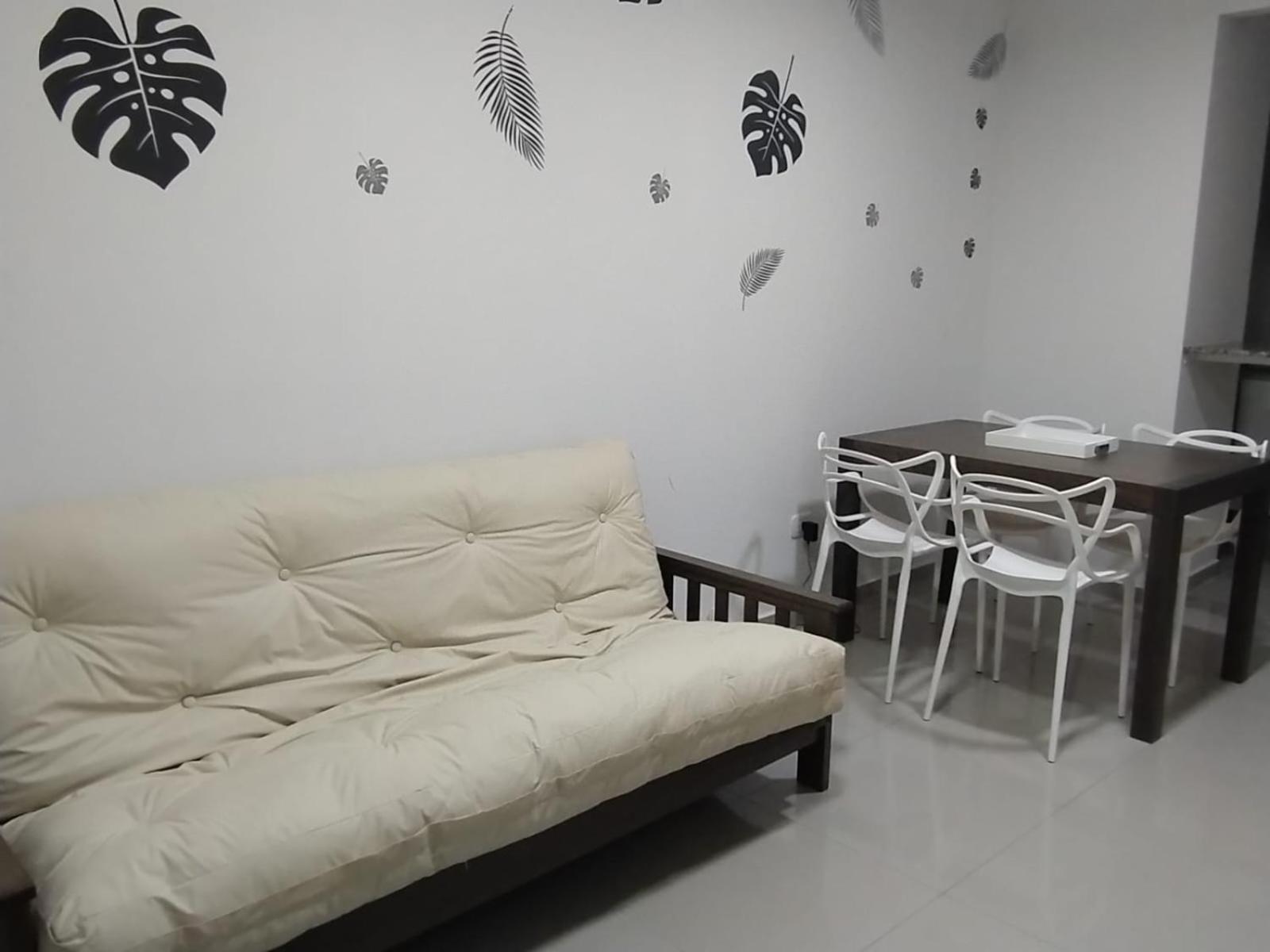 Departamento Centrico Amplio - Totalmente Equipado Pb * San Nicolas de los Arroyos